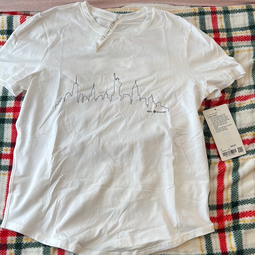 Lululemon White Graphic T-Shirt